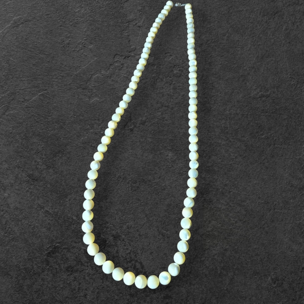 Antique Mother Of Pearl Beaded Necklace.